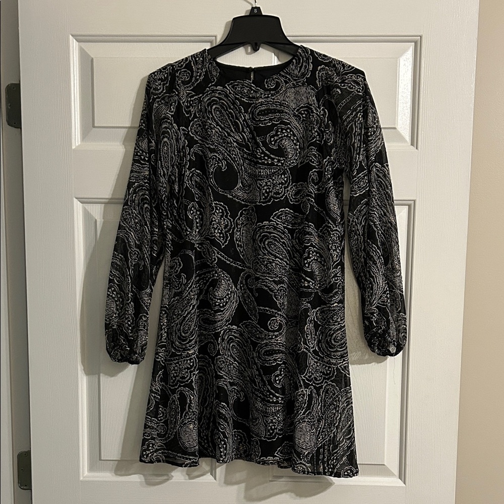 Calvin Klein Black Gray and Gold Paisley Long Sleeve Dress